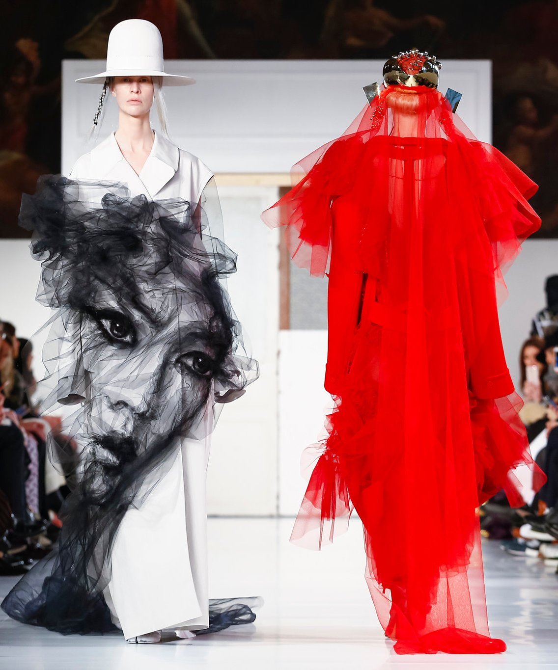 MAISON MARTIN MARGIELA'NIN SÜRREAL 2017 COUTURE KOLEKSİYONU