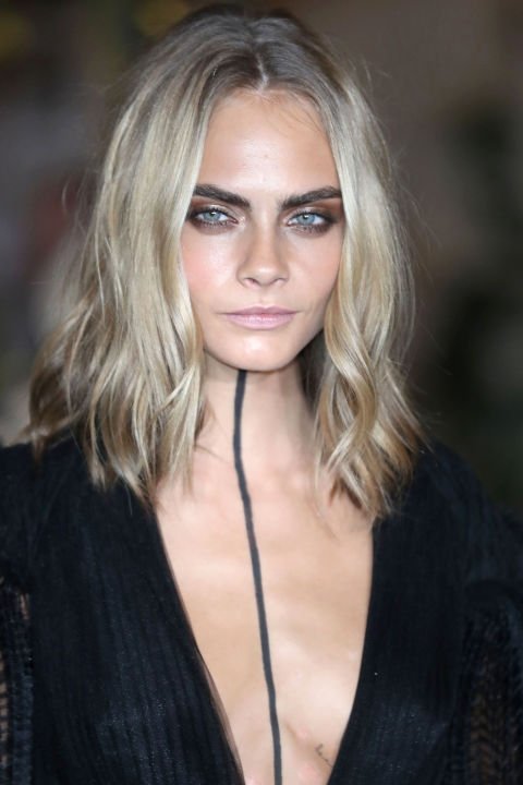 SEVGİLİLER GÜNÜ İÇİN PRATİK VE ÇEKİCİ SAÇ MODELLERİ (5)