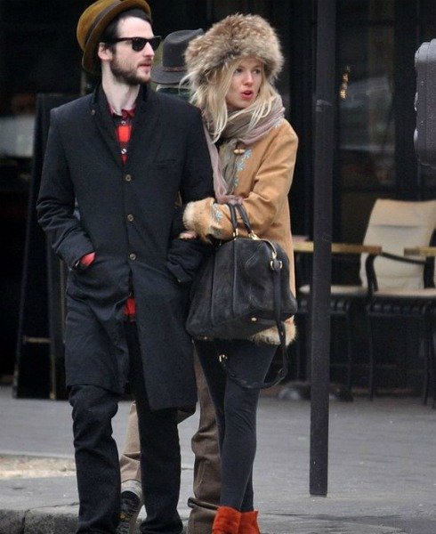 YÜN ŞAPKADAN KALPAĞA GEÇMEK İÇİN 10 GEÇERLİ SEBEP bv