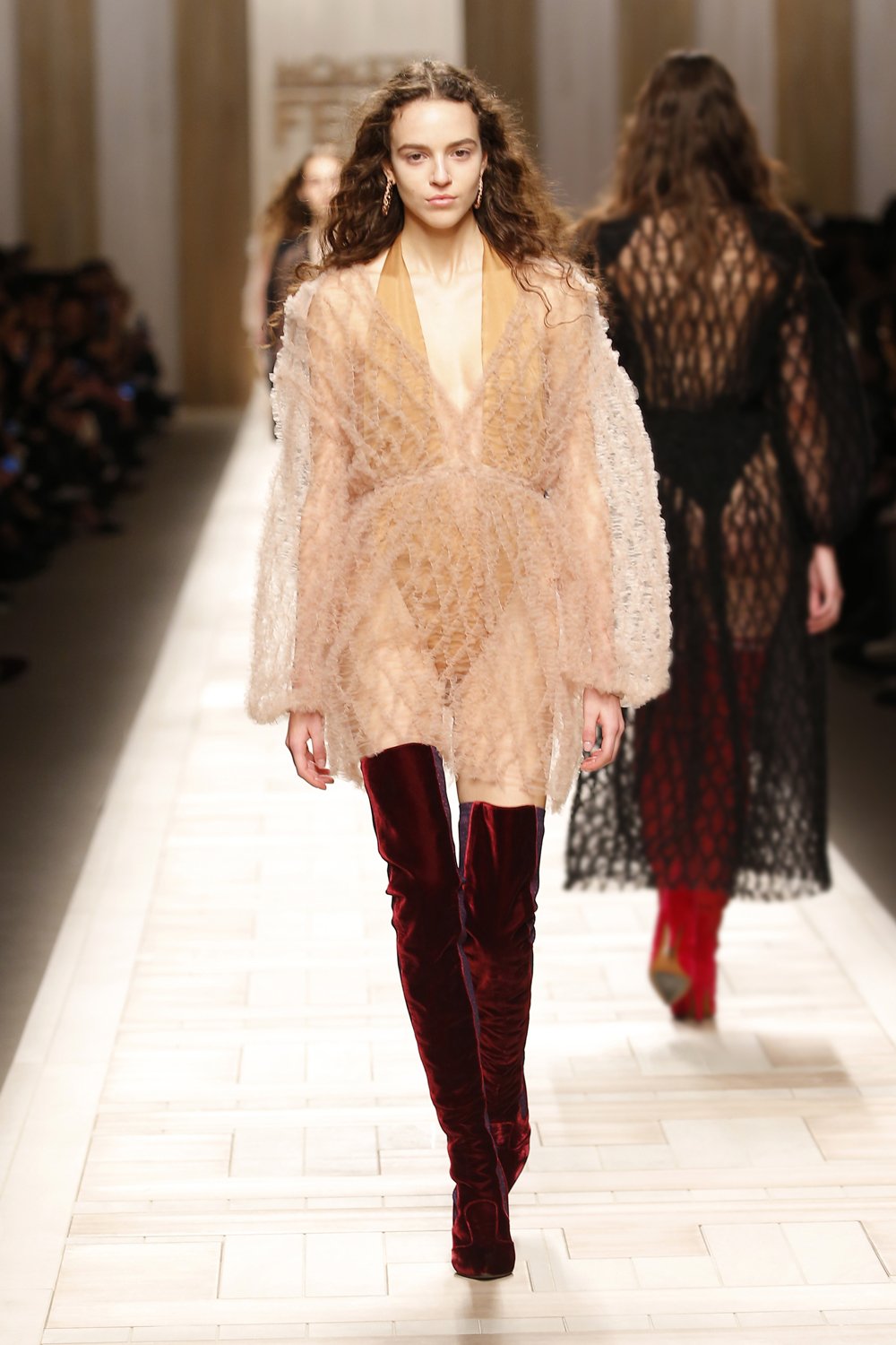 45_FENDI_DONNA_AW_17_18