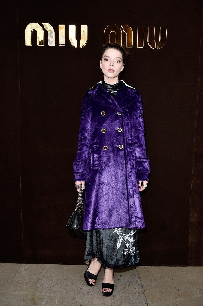 BU KIZA DİKKAT ANYA TAYLOR-JOY (5)