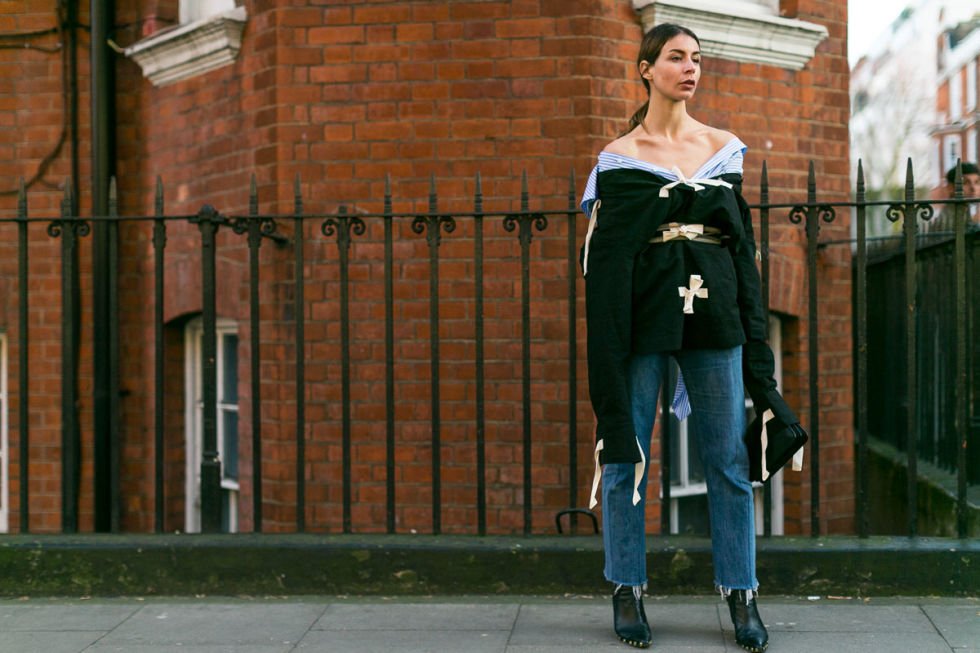 LONDRA MODA HAFTASI'NDAN EN DİKKAT ÇEKİCİ SOKAK GÖRÜNÜMLERİ (2)