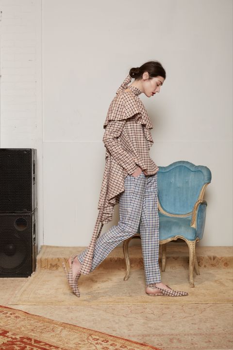 MODA HAFTASINDAN SOKAĞA UYARLAYABİLECEĞİNİZ 7 HAVALI SAÇ MODELİ (6)