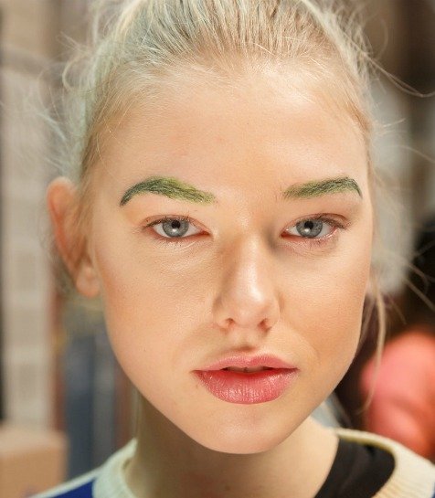 NEW YORK MODA HAFTASI'NIN ÖNE ÇIKAN GÜZELLİK TRENDLERİ 41