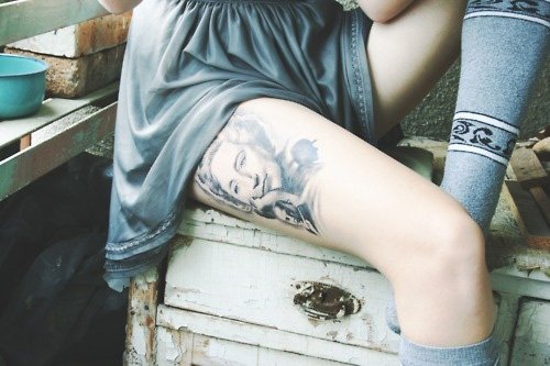 ilhamini-kitaplardan-alan-dovme-modelleri3