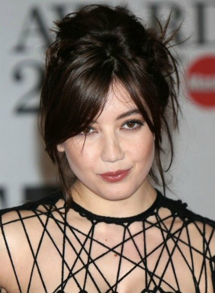 DAISY LOWE'IN İLHAM VERİCİ GÜZELLİK SIRLARI bfg