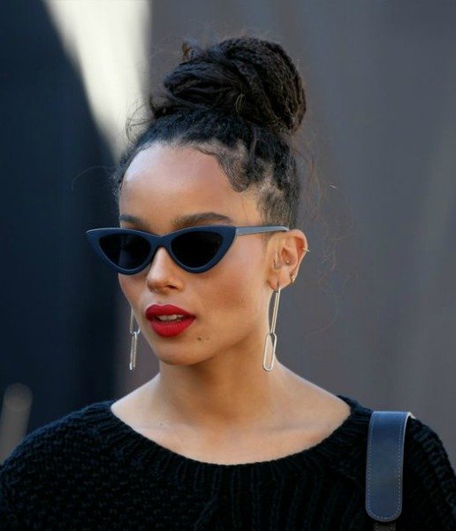 GEÇMİŞTEN GÜNÜMÜZE ZOE KRAVİTZ'İN SAÇ MODELLERİ 4