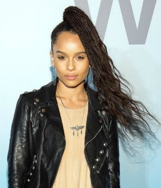 GEÇMİŞTEN GÜNÜMÜZE ZOE KRAVİTZ'İN SAÇ MODELLERİ bg575