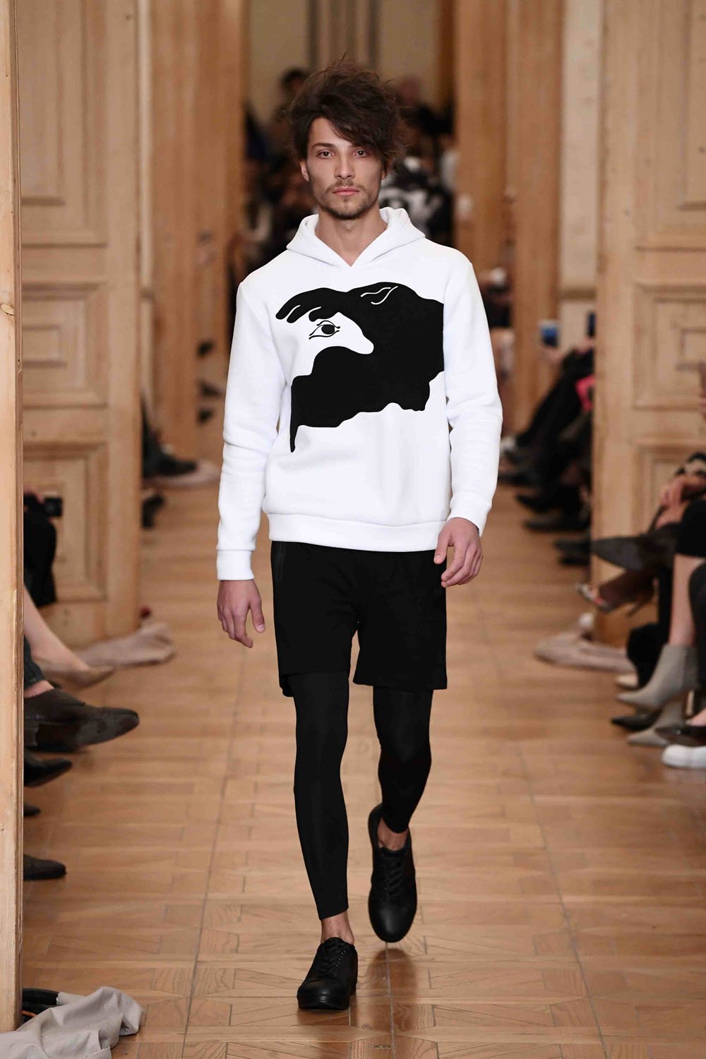 ISTANBUL, TURKEY - MARCH 23:  A model walks the runway at the Niyazi Erdogan show during Mercedes-Benz Istanbul Fashion Week March 2017 at Grand Pera on March 23, 2017 in Istanbul, Turkey.  (Photo by Gareth Cattermole/Getty Images for IMG)