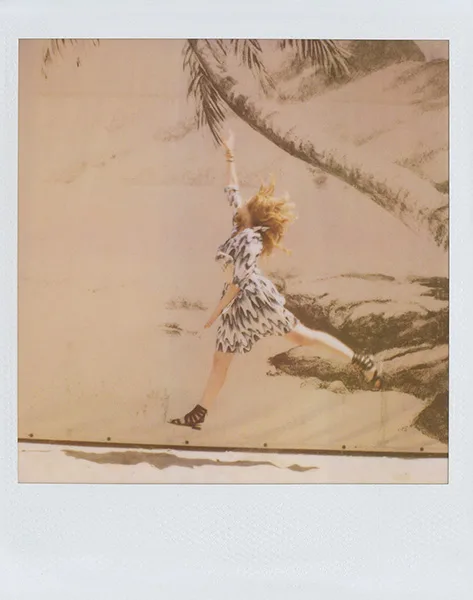 band-of-outsiders-greta-gerwig-polaroids-03