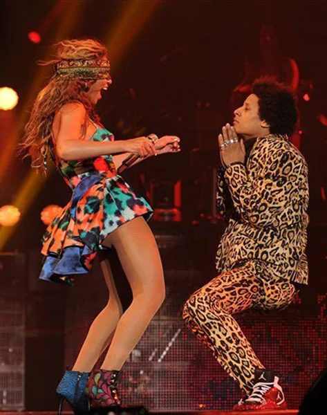 beyonce-kenzo-the-mrs01