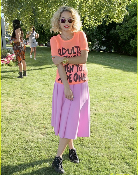 katy-perry-rita-ora-lacoste-live-pool-party-at-coachella-14