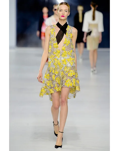 00330h_962325021_north_552x