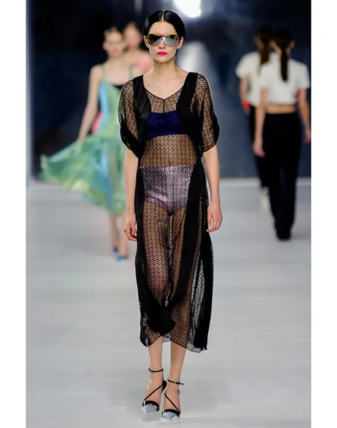 00420h_157979879_north_552x