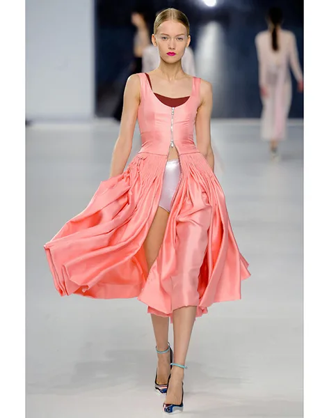 00440h_263539350_north_552x