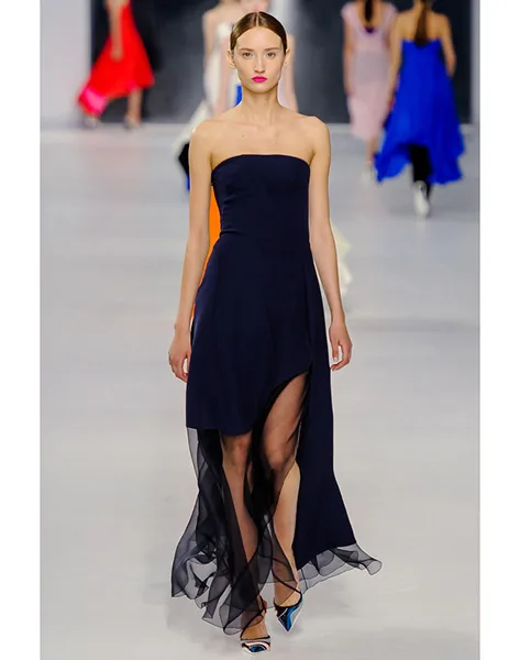 00540h_248480665_north_552x