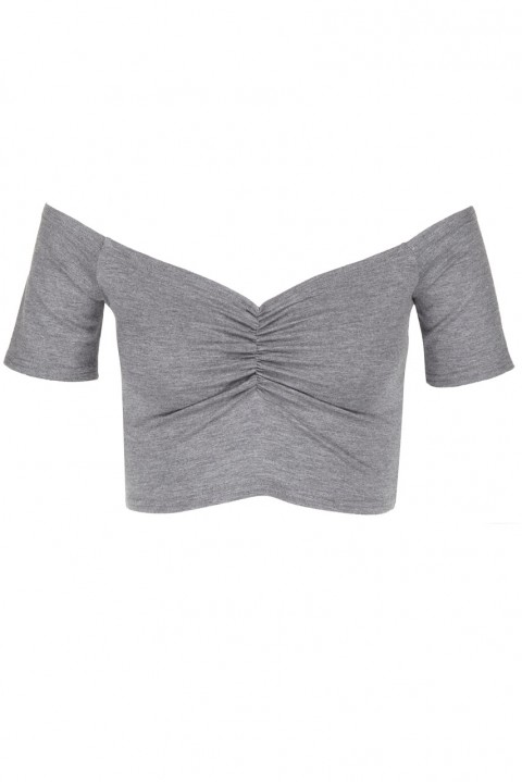 rihanna-river-island-07