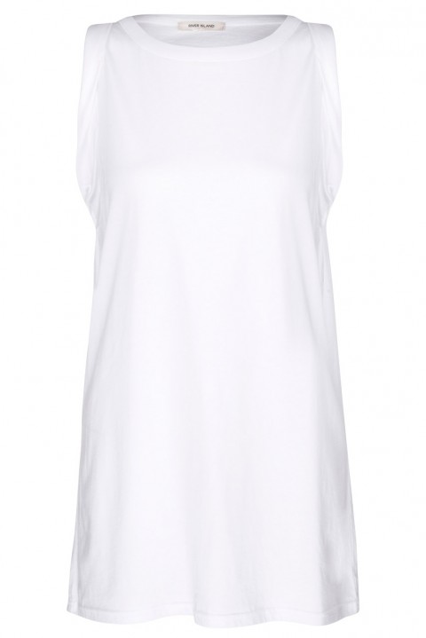 rihanna-river-island-14