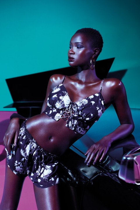 rihanna-river-island-2