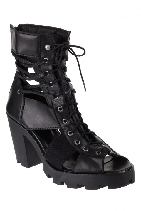 rihanna-river-island-52