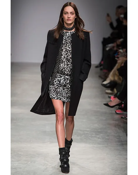 isabel-marant-rtw-fw2013-runway-10_131949758537