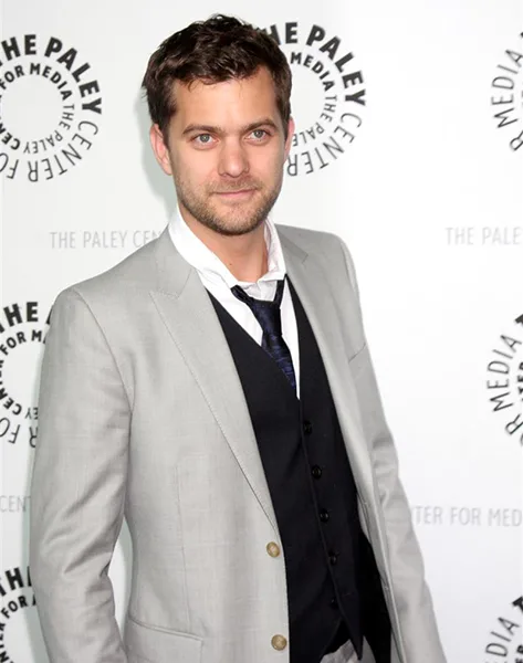 joshua-jackson-photo