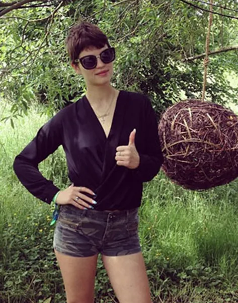 pixie-geldof-is-happy-001