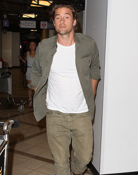 scott-speedman-camille-de-pazzis-lax-lovers-03