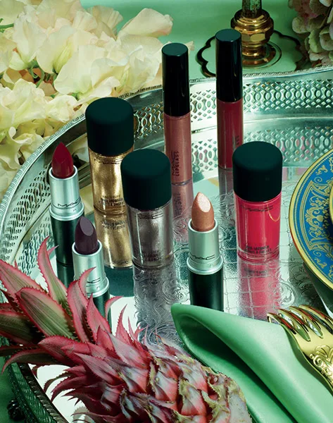 indulge-ambient1-300