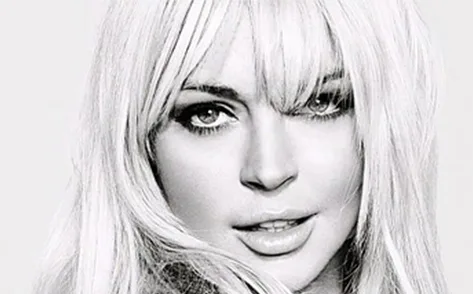 HELLO, I AM LINDSAY LOHAN!