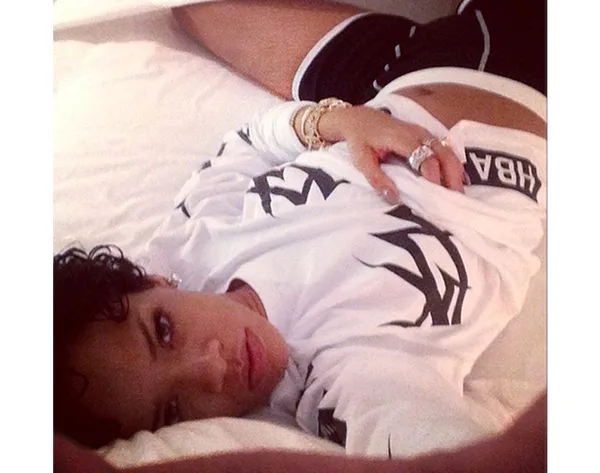 rihanna2