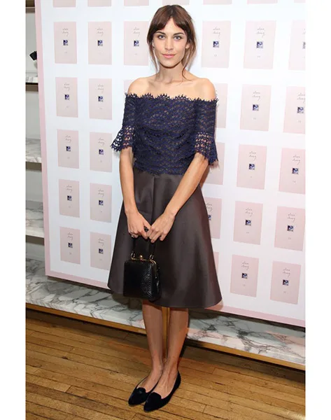 alexa-chung-carven-at-it-book-signing-1