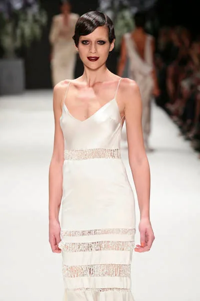 ISTANBUL, TURKEY - OCTOBER 09: A model walks the runway at the Tuvanam show during Mercedes-Benz Fashion Week Istanbul s/s 2014 presented by American Express on October 9, 2013 in Istanbul, Turkey. (Photo by Vittorio Zunino Celotto/Getty Images for IMG)