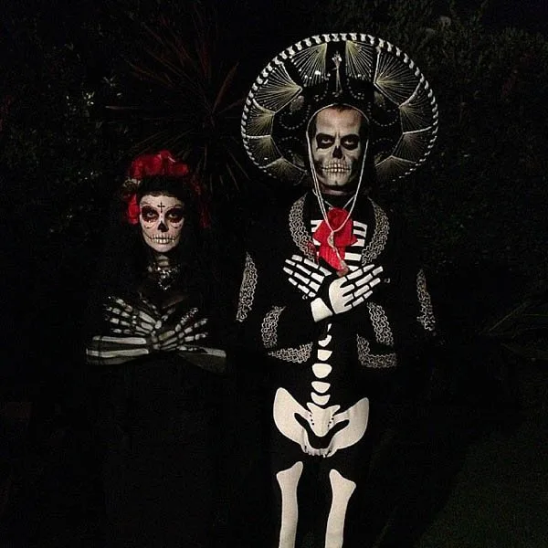 celebrities-wearing-halloween-costumes-2013-6