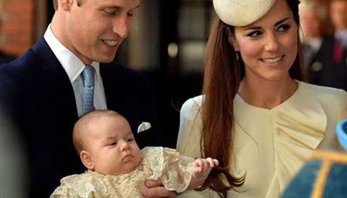 KÜÇÜK GEORGE’UN VAFTİZİ