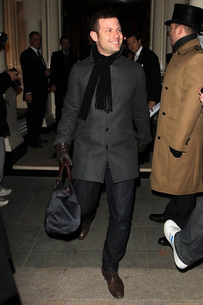 dermotolearyxfactorstarscentrallondonri82gogkhqex