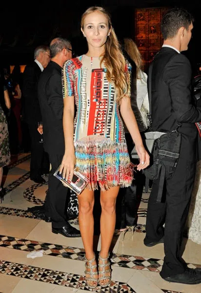 harley-viera-newton-versace-590ssl052711