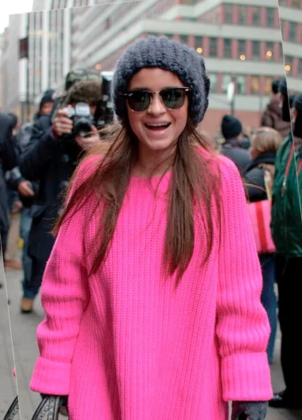 la-modella-mafia-models-off-duty-street-style-spring-2012-neon-hot-pink-miroslava-duma