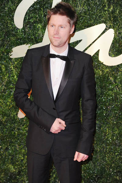 christopher-bailey-bfa-vogue-2dec13-getty_b_592x888