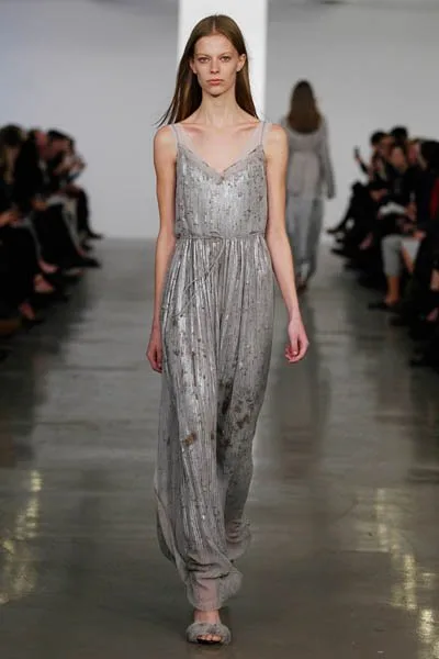 klein_019_2000_185904095_north_552x