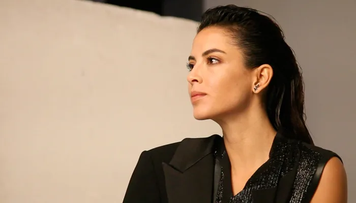 ÇEKİM ARKASI: YILBAŞI AKŞAMI NE GİYECEKLER?