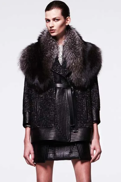 mendel_003_1366-450x675