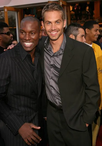 paul-walker-posed-tyrese-gibson-la-premiere-2-fast-2-furious-june-2003