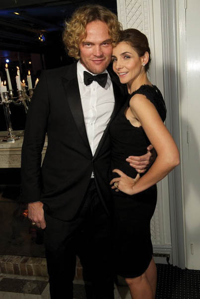 peter_dundas_and_clotilde_courau_at_diner_de_la_mode_24_jan_665x990