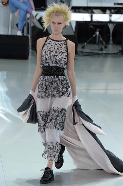 cha_1258-450x675