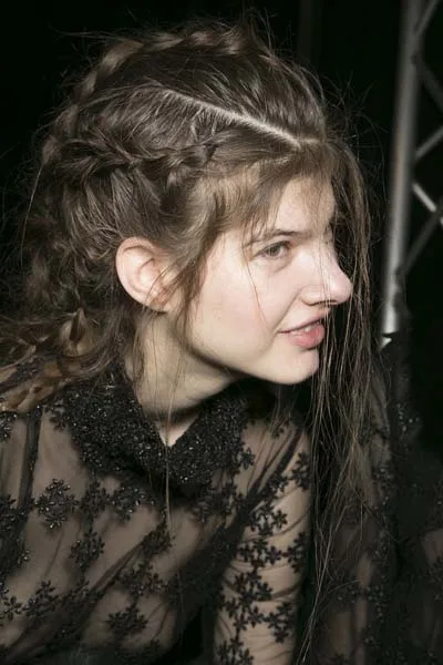 just-showered-hair-texture-simone-rocha