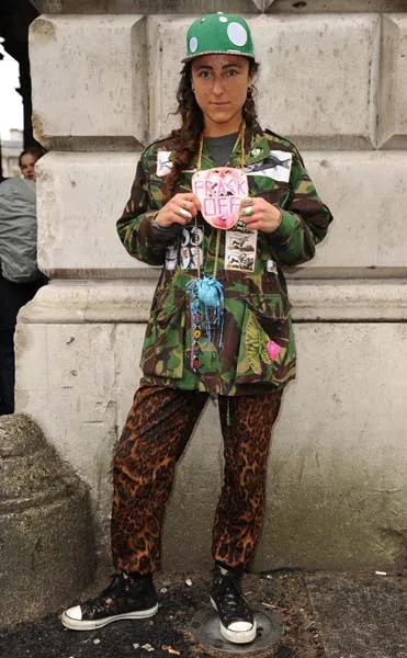 rs_634x1024-140214114350-634-4london-fashion-week-street-style-ls_-21414