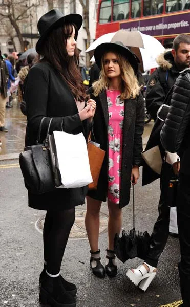 rs_634x1024-140214121918-634-28-london-fashion-week-street-style-ls-21414