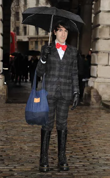 rs_634x1024-140214121930-634-39-london-fashion-week-street-style-ls-21414