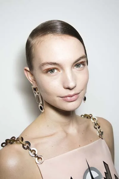slicked-back-sleek-strands-holly-fulton